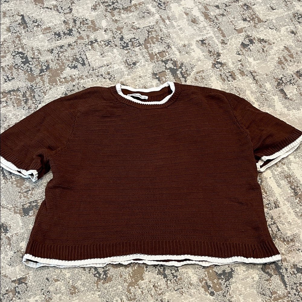 Abercrombie & Fitch Brown Crewneck Sweater with White Trim